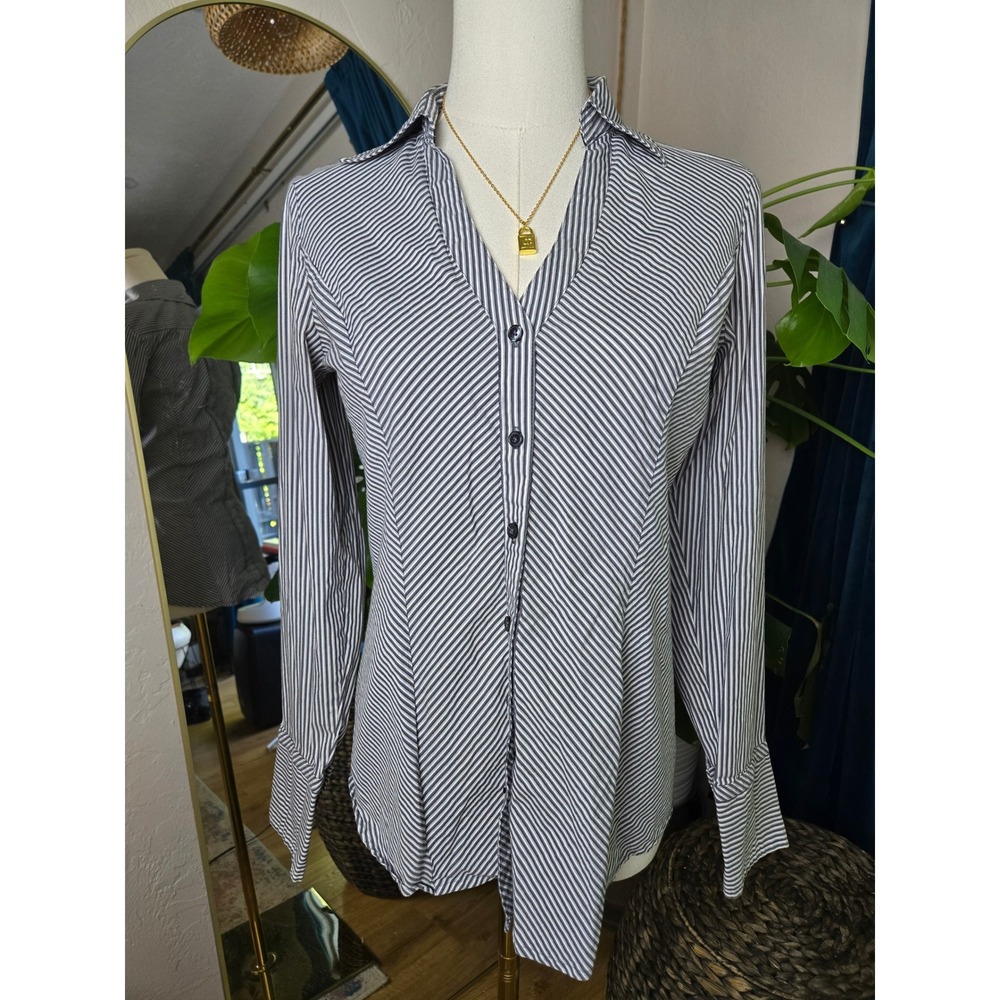 Express Fitted Striped Button Down Shirt Womens Long Sleeve Career‎ Casual Top